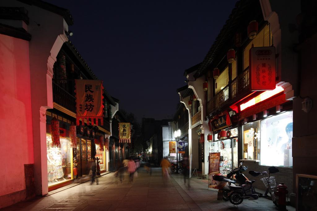 The Alley Inn Hangzhou Exterior photo